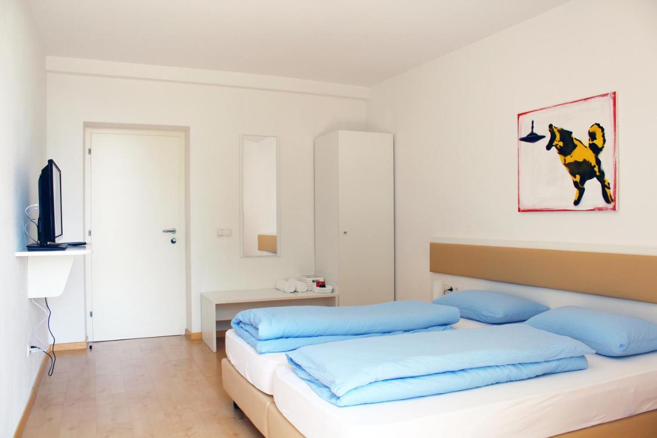 Large Double or Twin Room