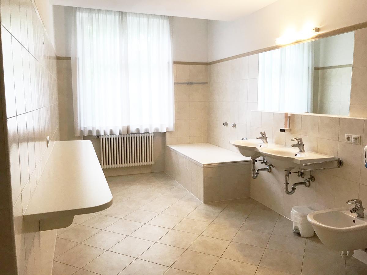 Large Double or Twin Room